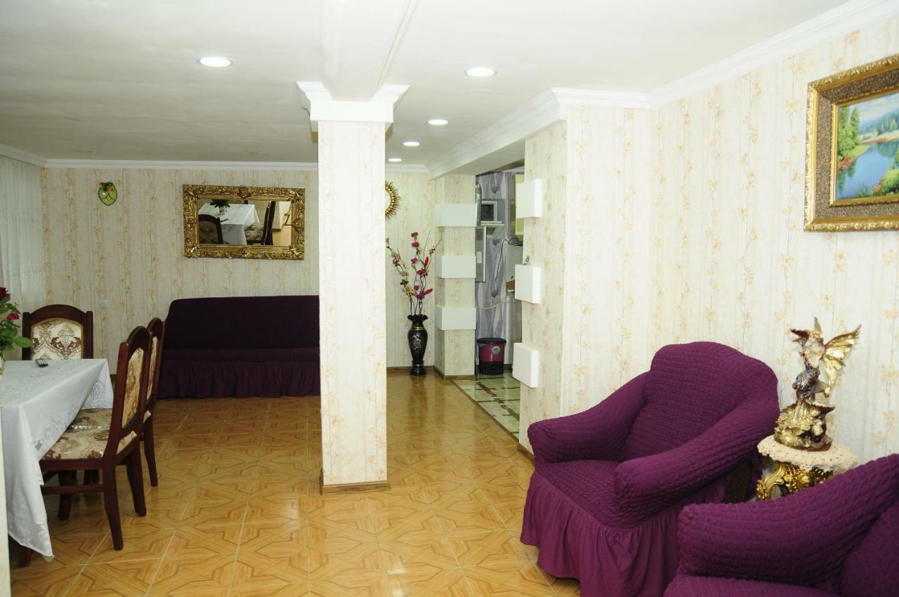 Guest House Ivo Bordżomi Zewnętrze zdjęcie
